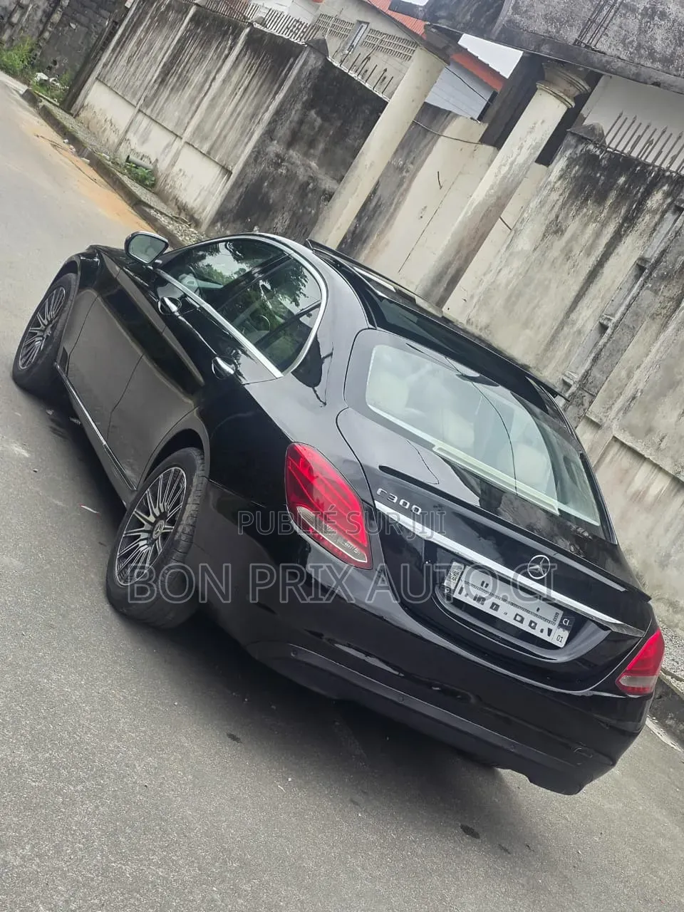 Mercedes-Benz C300 2017 Noir
