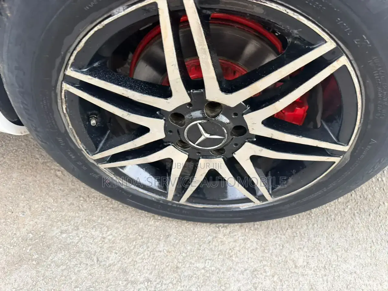 Mercedes-Benz C300 2016 Blanc cassé
