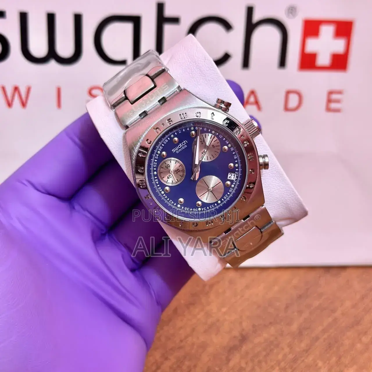 Titre : Montre Homme Élégante – 20 000 FCFA