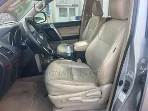 Toyota Land Cruiser Prado 2018 Gris