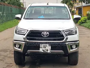 Toyota Hilux 2026 Blanc