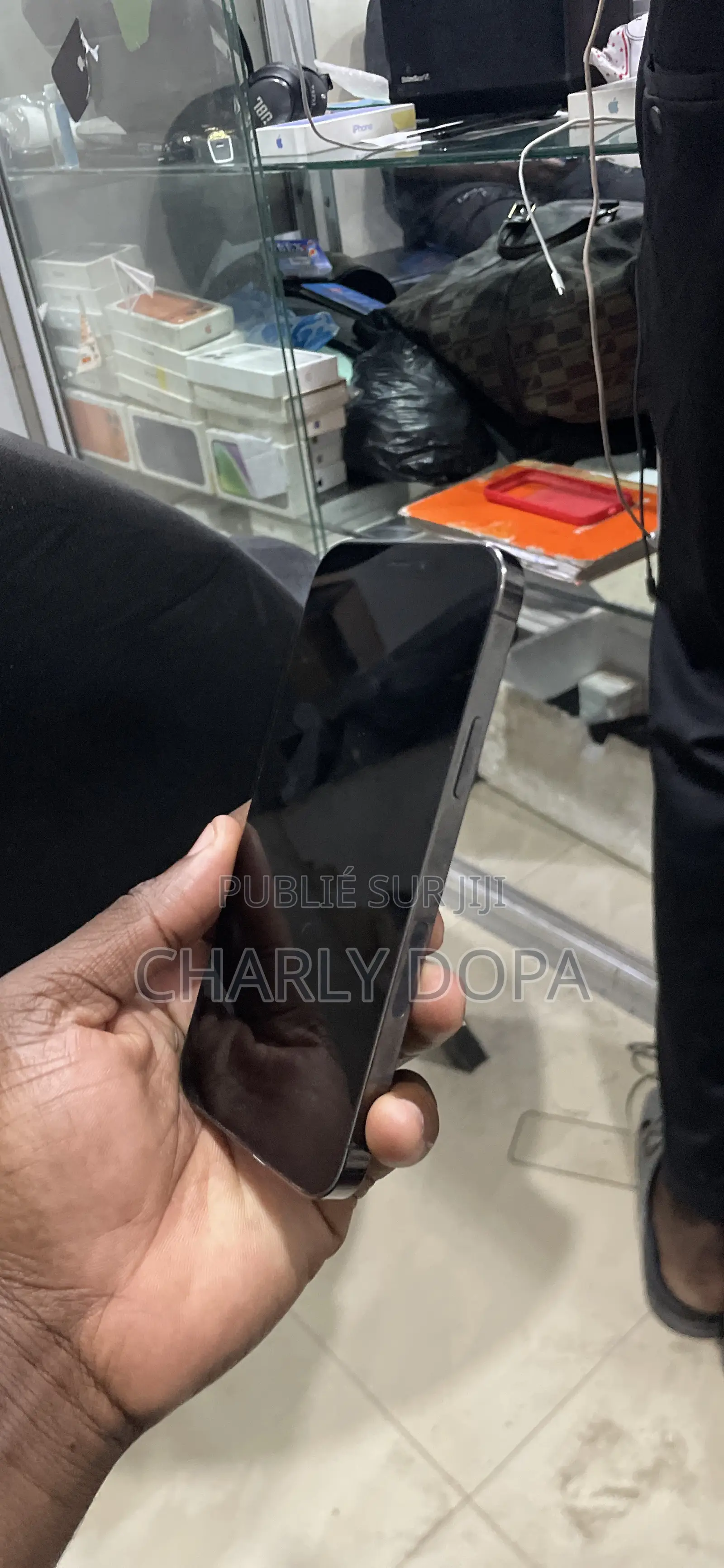 Apple iPhone 12 Pro 128 GB Noir