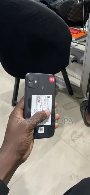 Apple iPhone 11 128 GB Noir