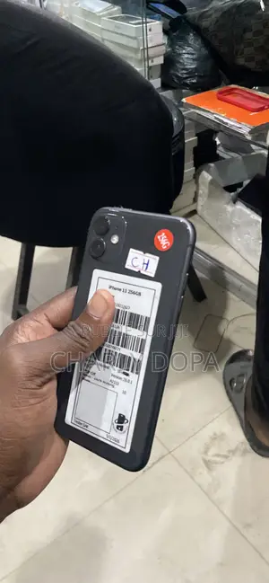 Apple iPhone 11 256 GB Noir