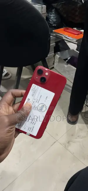 Apple iPhone 13 128 GB Rouge