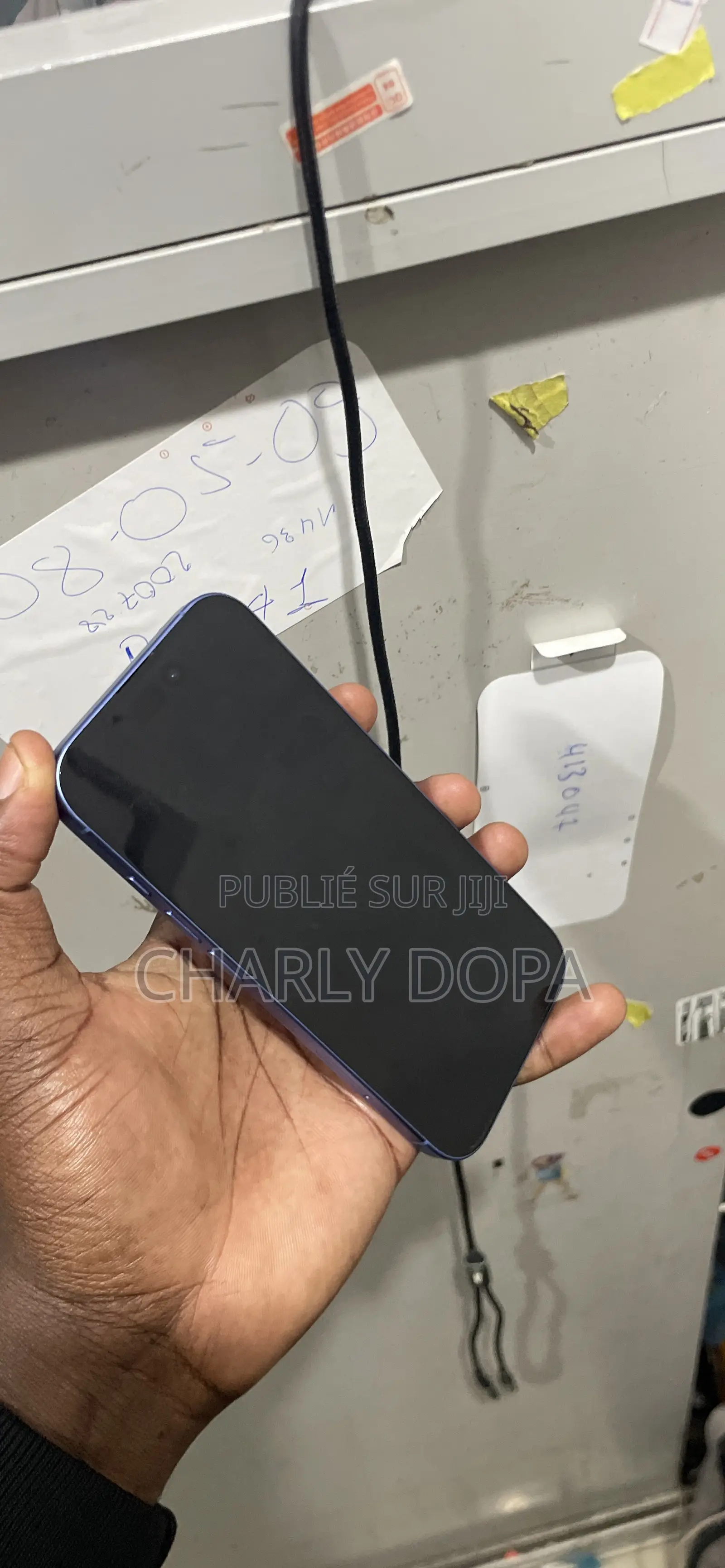 Apple iPhone 16 128 GB Bleu