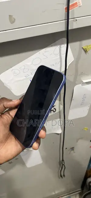 Apple iPhone 16 128 GB Bleu