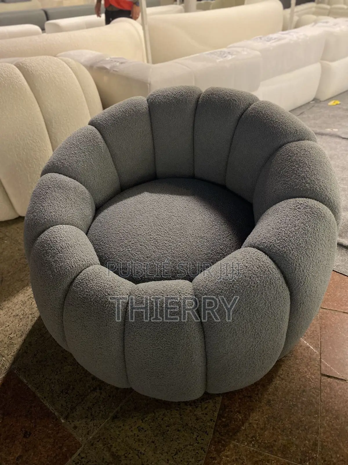 Fauteuil Une Place Disponible