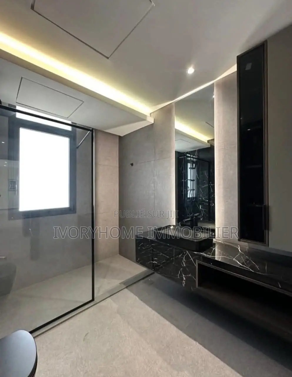 4chbre Appartement-terrasse dans Marcory à Louer