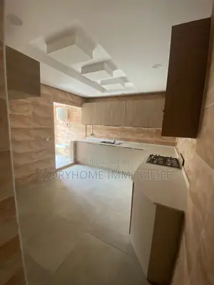 2chbre Appartement dans Cocody à Louer