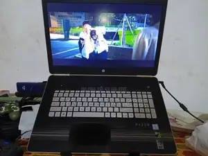 HP Pavilion Gaming Laptop 15-dk2xxx 16GB Intel Core i7 SSD 256GB