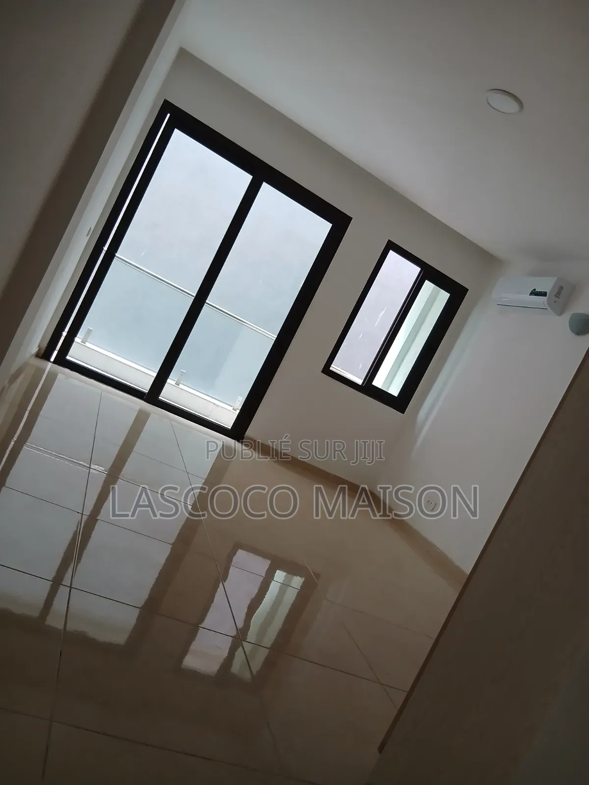 3chbre Appartement dans Lascoco Maison, Cocody à Louer