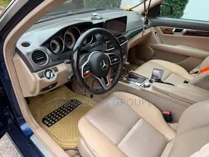 Mercedes-Benz C300 Sport 4Matic Sedan AWD (3.5L 6cyl 7A) 2013 Bleu