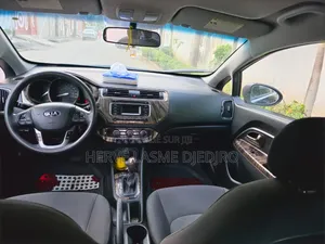 Kia Rio 2016 Noir