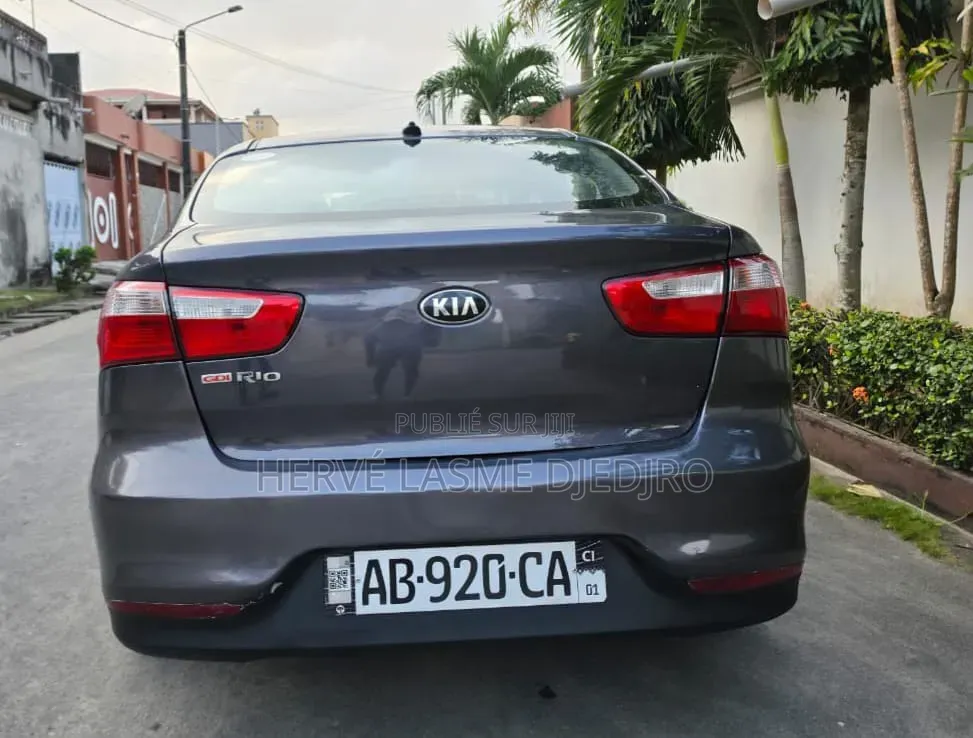 Kia Rio 2016 Noir