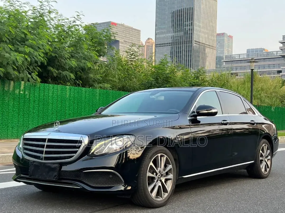 Mercedes-Benz E300 2019 Noir