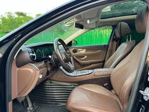 Mercedes-Benz E300 2019 Noir