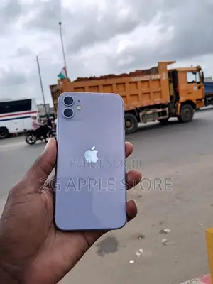 Nouveau Apple iPhone 11 64 GB Violet