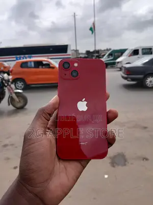 Nouveau Apple iPhone 13 128 GB Rouge