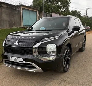 Nouveau Mitsubishi Outlander 2026 Noir