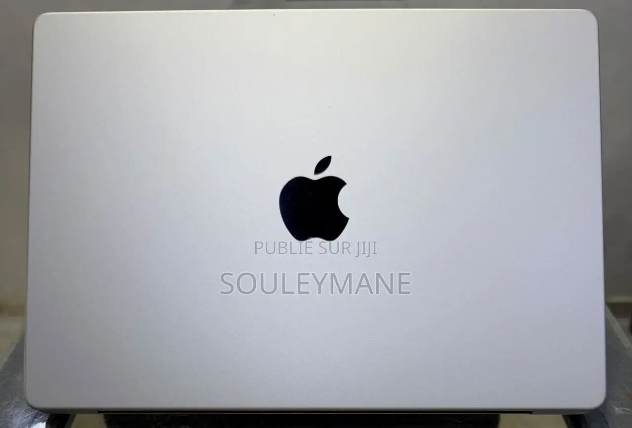 Apple MacBook Pro 2023 M3 16GB Apple M3 Pro SSD 512GB