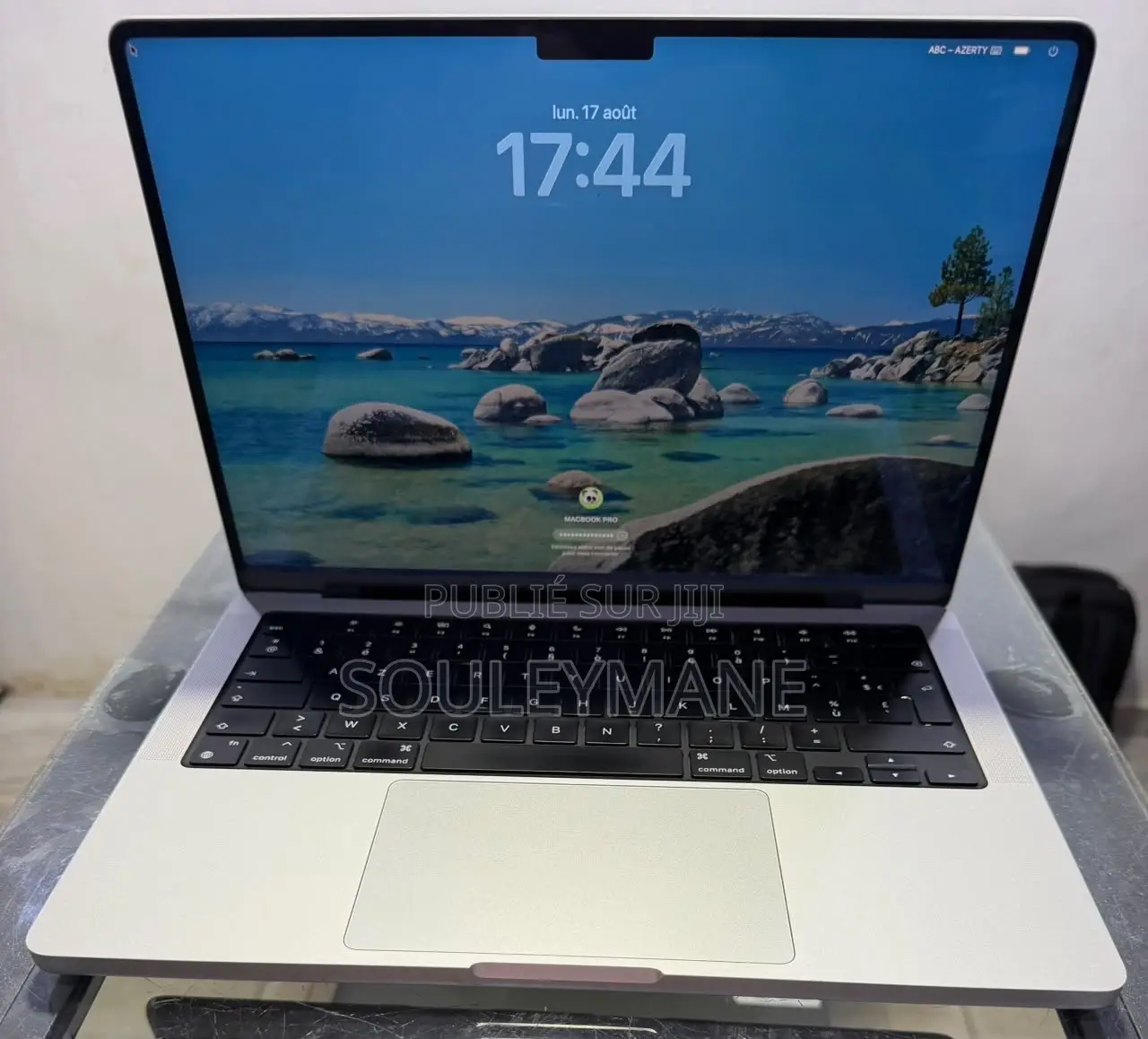 Apple MacBook Pro 2023 M3 16GB Apple M3 Pro SSD 512GB