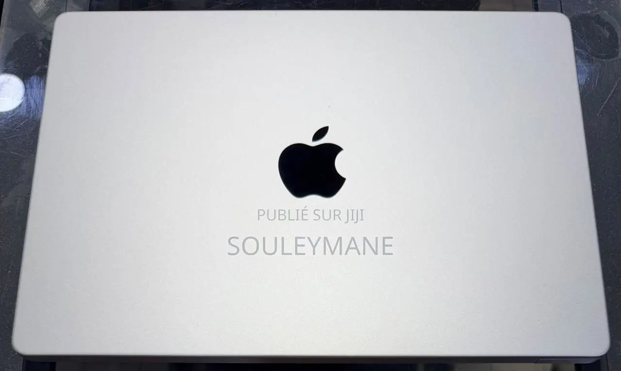 Apple MacBook Pro 2023 M3 16GB Apple M3 Pro SSD 512GB