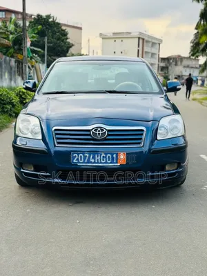 Toyota Avensis 2005 Bleu