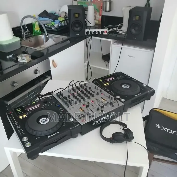 Platine De Mixage
