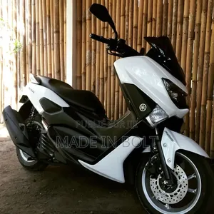 Nouveau BMW 955i 2018 Noir