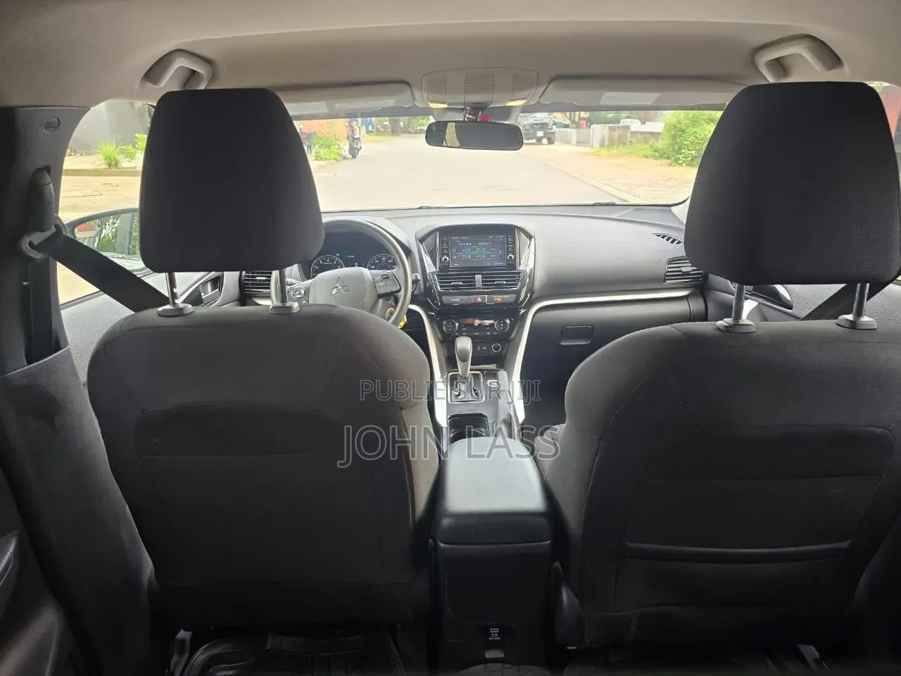 Mitsubishi Eclipse Cross 2022 Gris