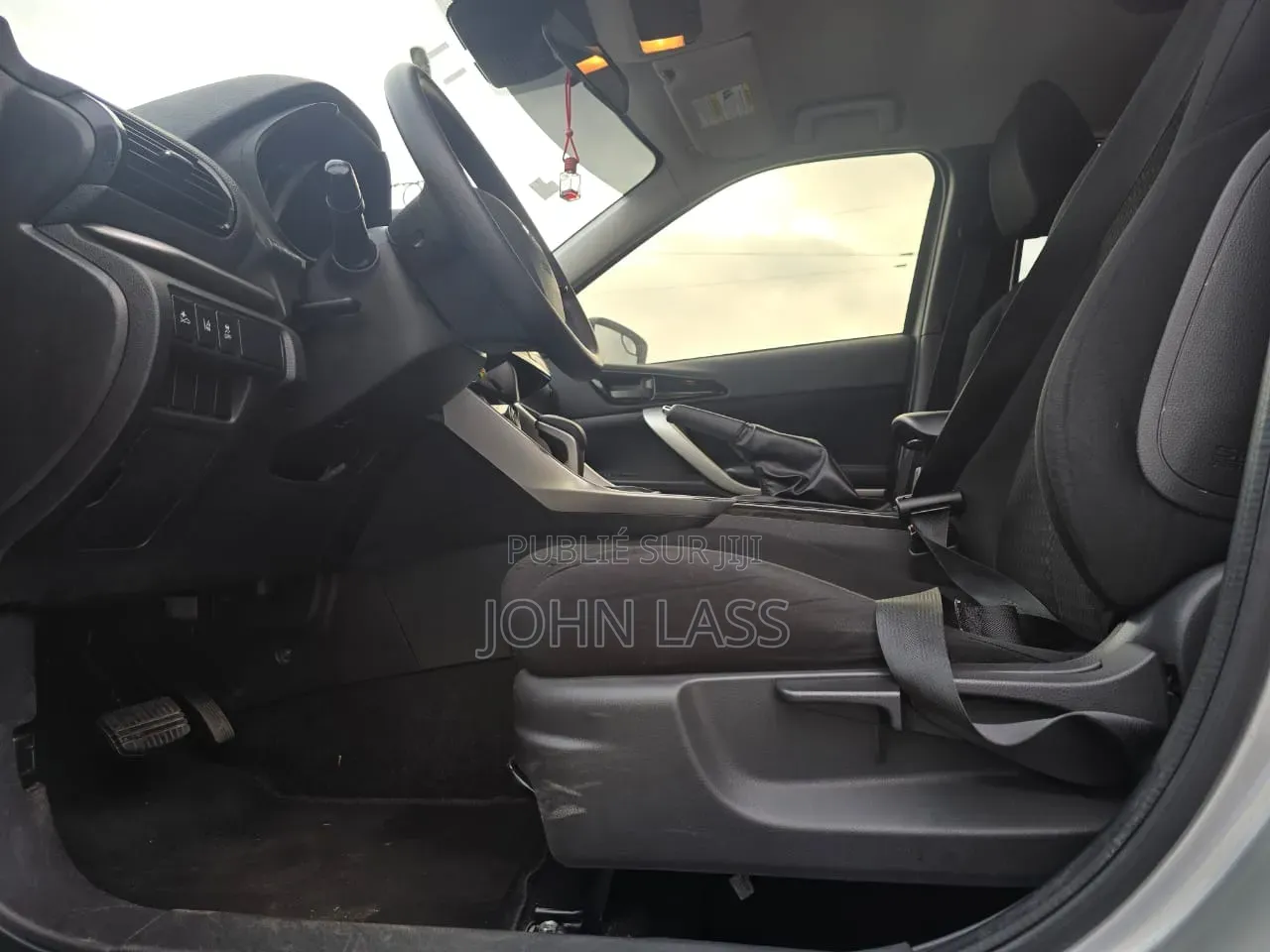 Mitsubishi Eclipse Cross 2022 Gris