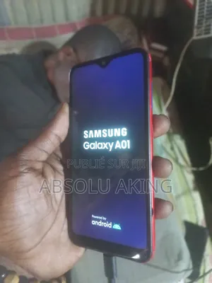 Samsung Galaxy A01 Core 16 GB Rouge