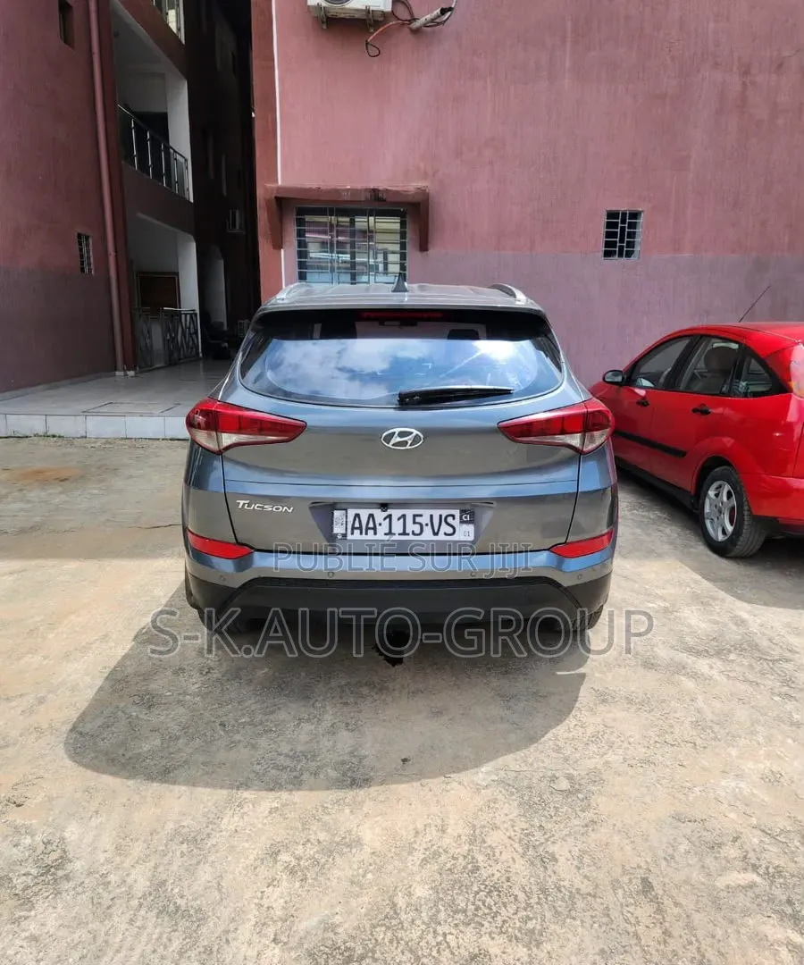 Hyundai Tucson 2018 Gris
