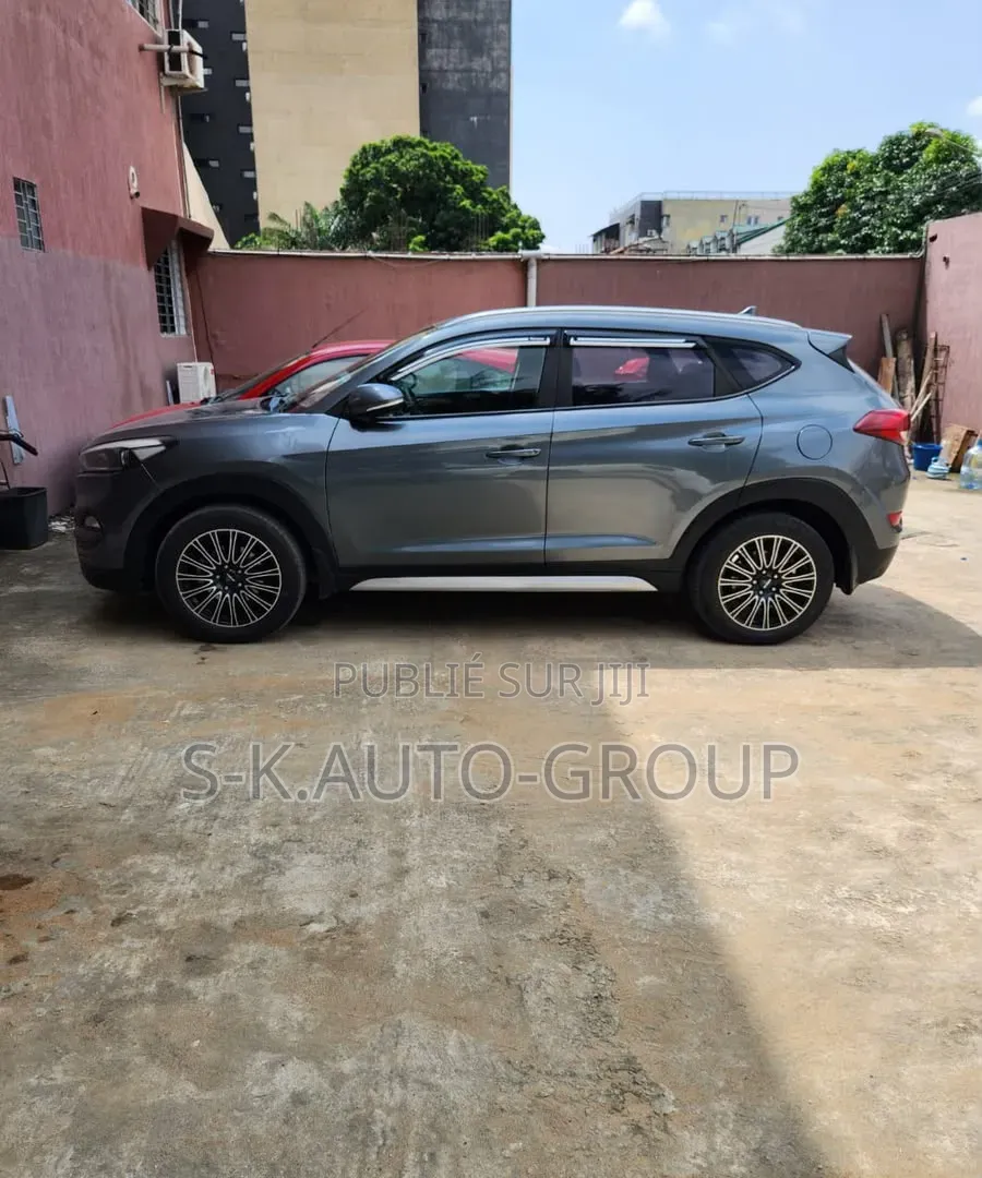 Hyundai Tucson 2018 Gris