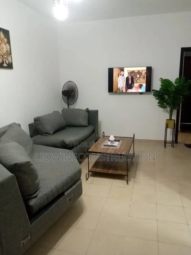 Meublé 1chbre Appartement dans Ik Immobilier Cote, Koumassi à Louer