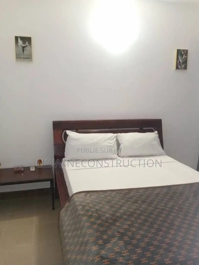 Meublé 1chbre Appartement dans Ik Immobilier Cote, Koumassi à Louer