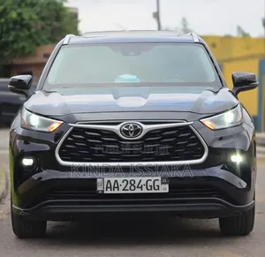 Toyota Highlander 2021 Gris