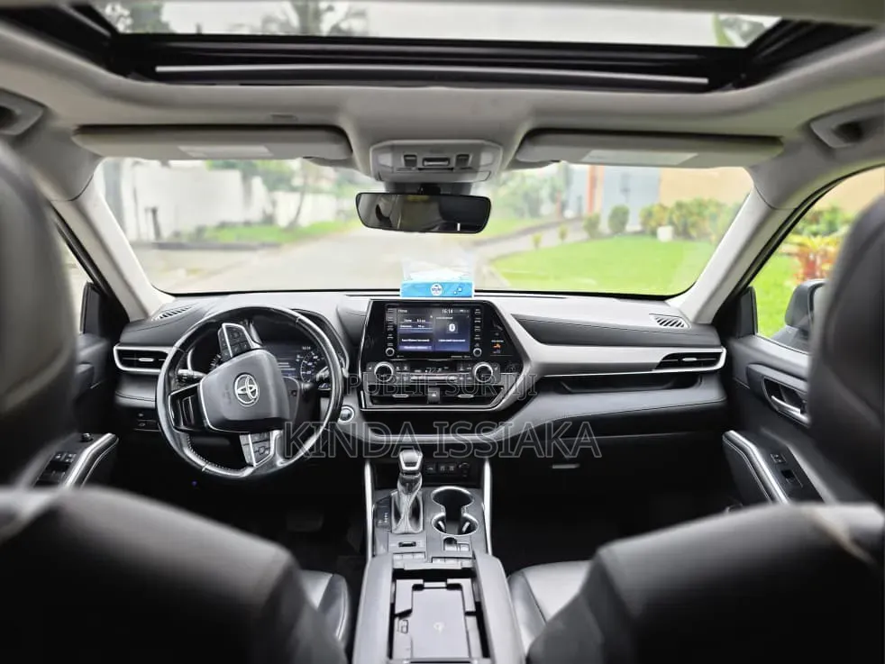 Toyota Highlander 2021 Gris