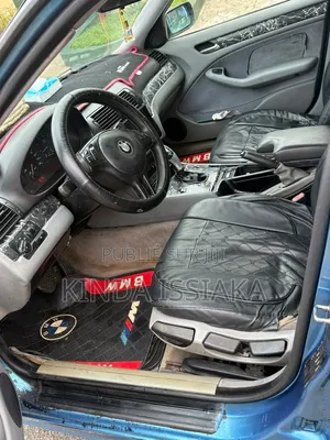 BMW 318i 2002 Bleu