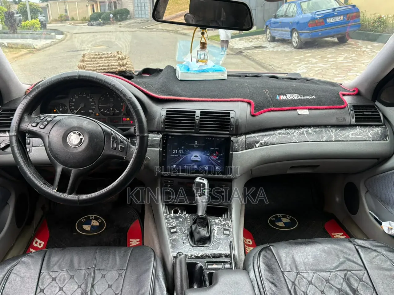 BMW 318i 2002 Bleu