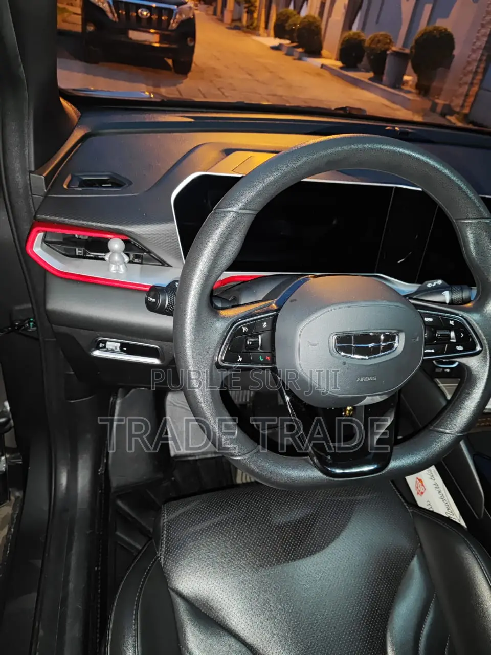 Geely Coolray 1.5 FWD 2024 Gris