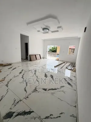 2chbre Appartement dans Grâces Immobilier, Cocody à Louer