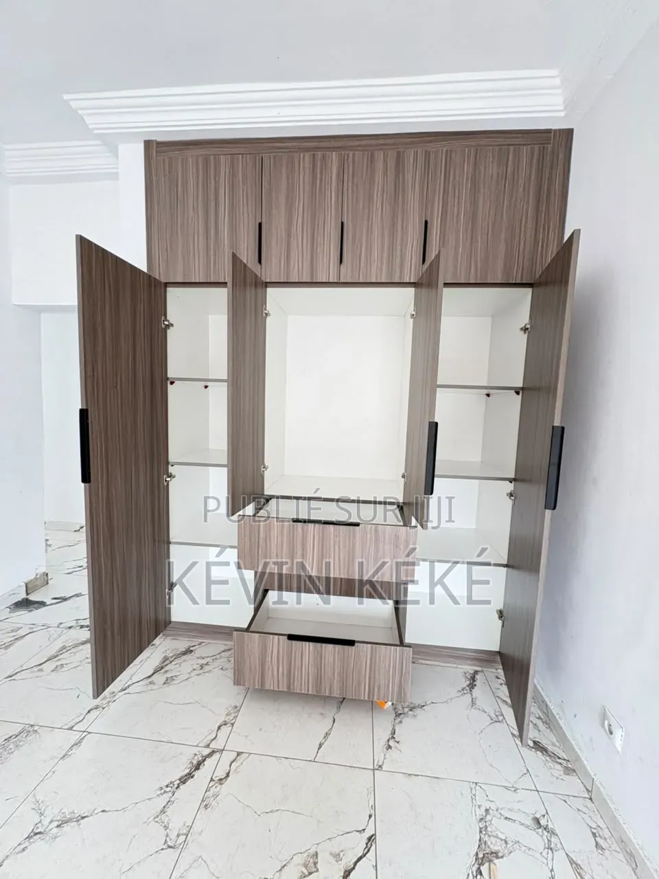 2chbre Appartement dans Grâces Immobilier, Cocody à Louer
