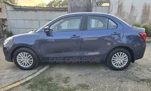 Suzuki Dzire 2023 Bleu