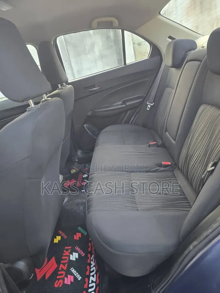 Suzuki Dzire 2023 Bleu