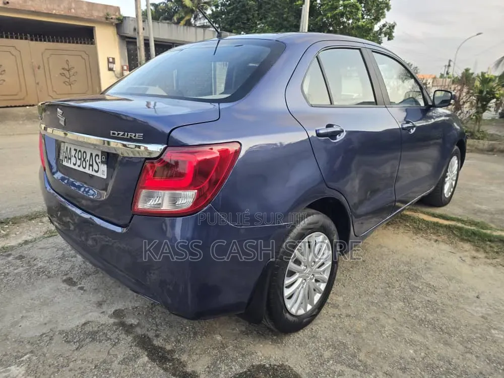 Suzuki Dzire 2023 Bleu