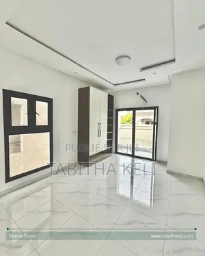3chbre Appartement dans Cocody à Louer
