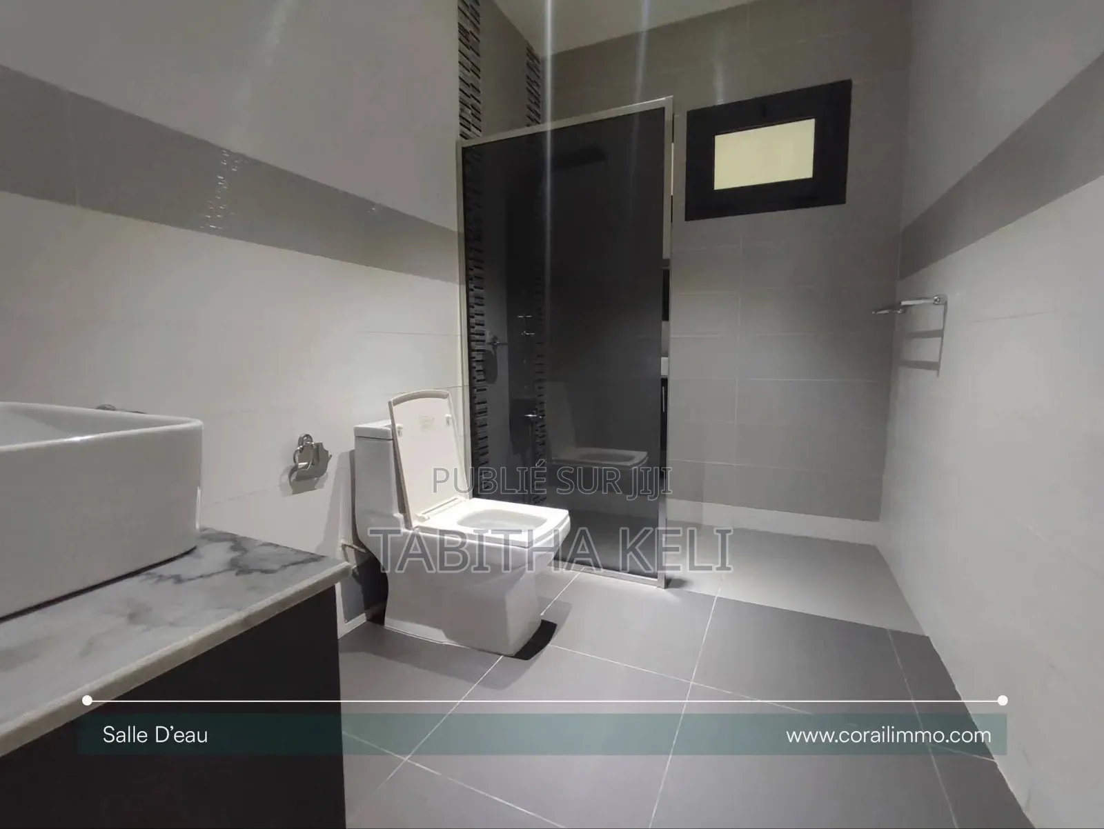3chbre Appartement dans Cocody à Louer