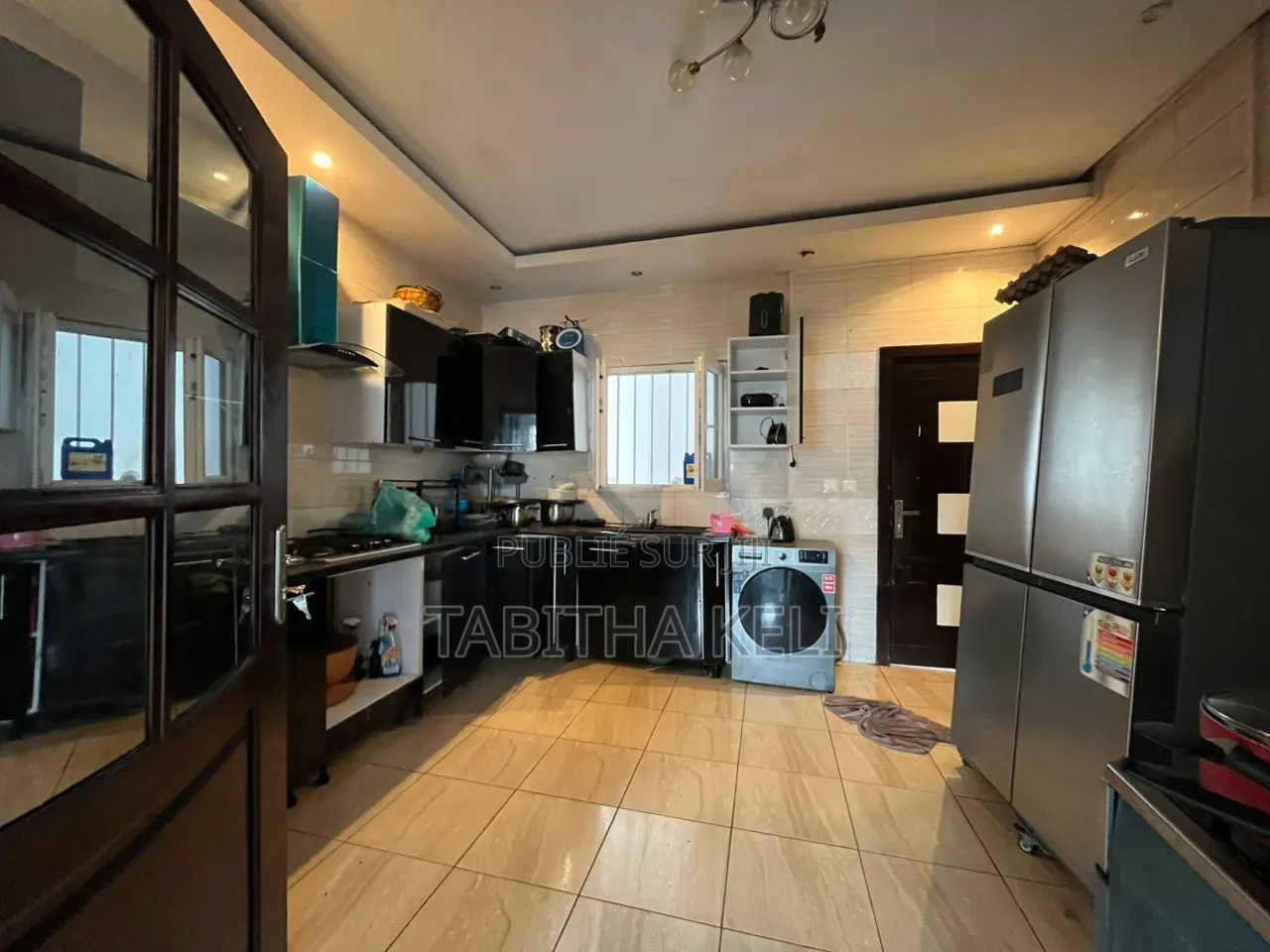 8chbre Duplex dans Cocody à Louer
